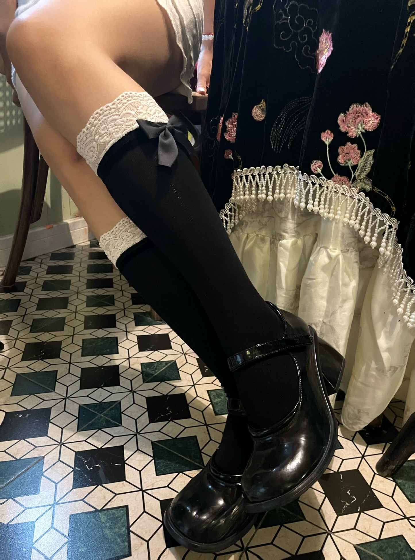 Elegant Lace-Trimmed Knee-High Socks with Bow Detail
